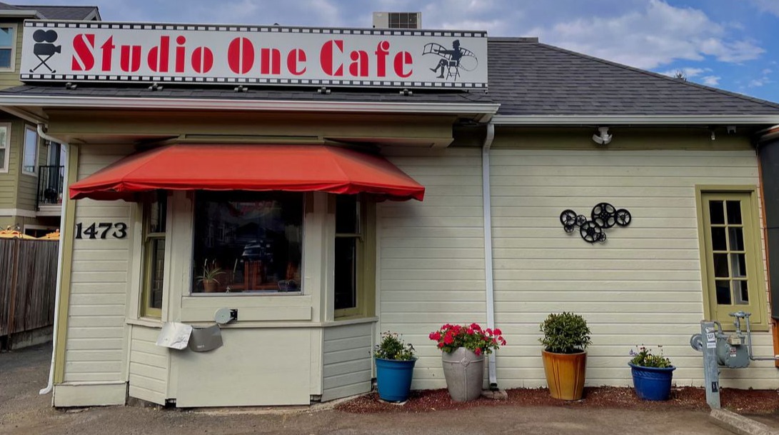 Studio One Cafe Eugene OR 97403
